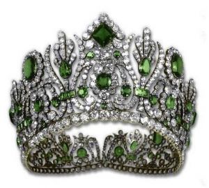 Crown jewels - Diadem from Empress Marie-Louise Emerald Parure.JPG